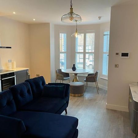 Boutique Luxury Apartment, High St, Henley-In-Arden Exterior photo